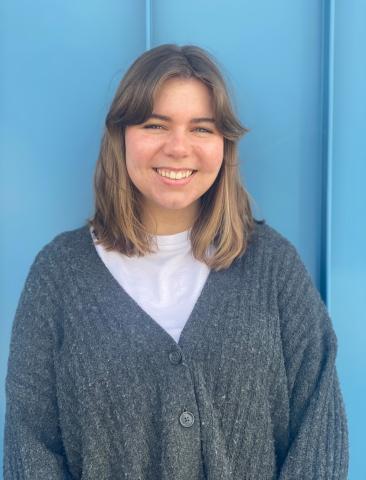 Allie Henning Headshot