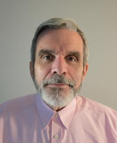 Mike Farquhar headshot