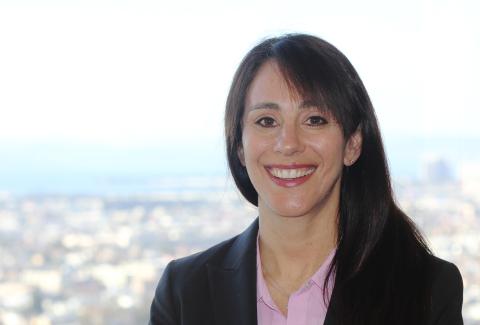 Pam Schwartz Headshot